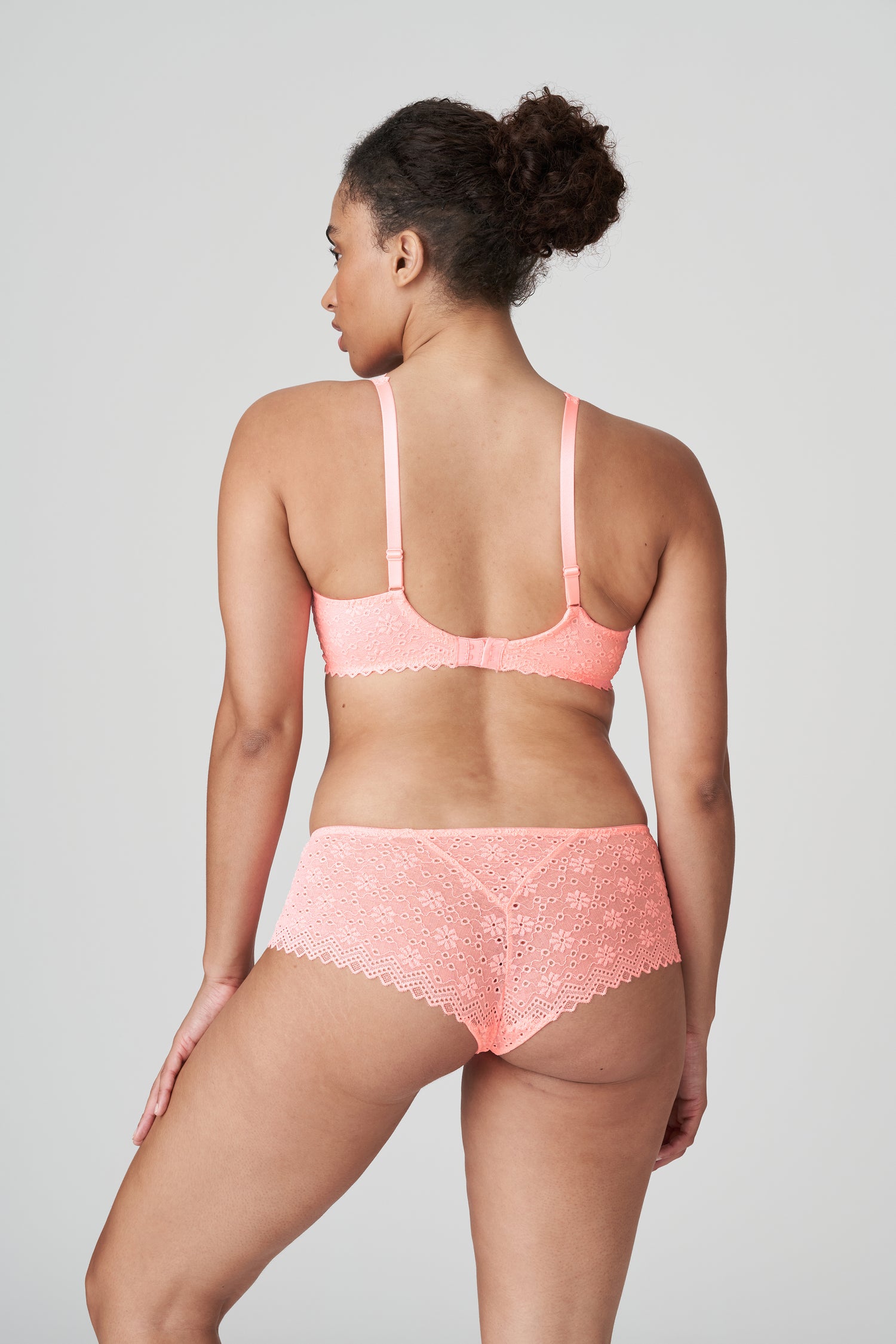 Primadonna Twist Sunset Hotel Padded Balcony Bra (0242232) Pink Parfait