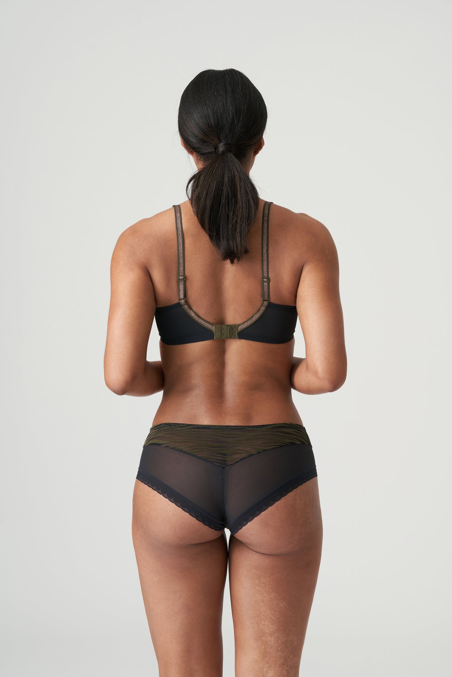 Primadonna Twist Verlet Padded Bra Heartshape (0242180) Dark Woods
