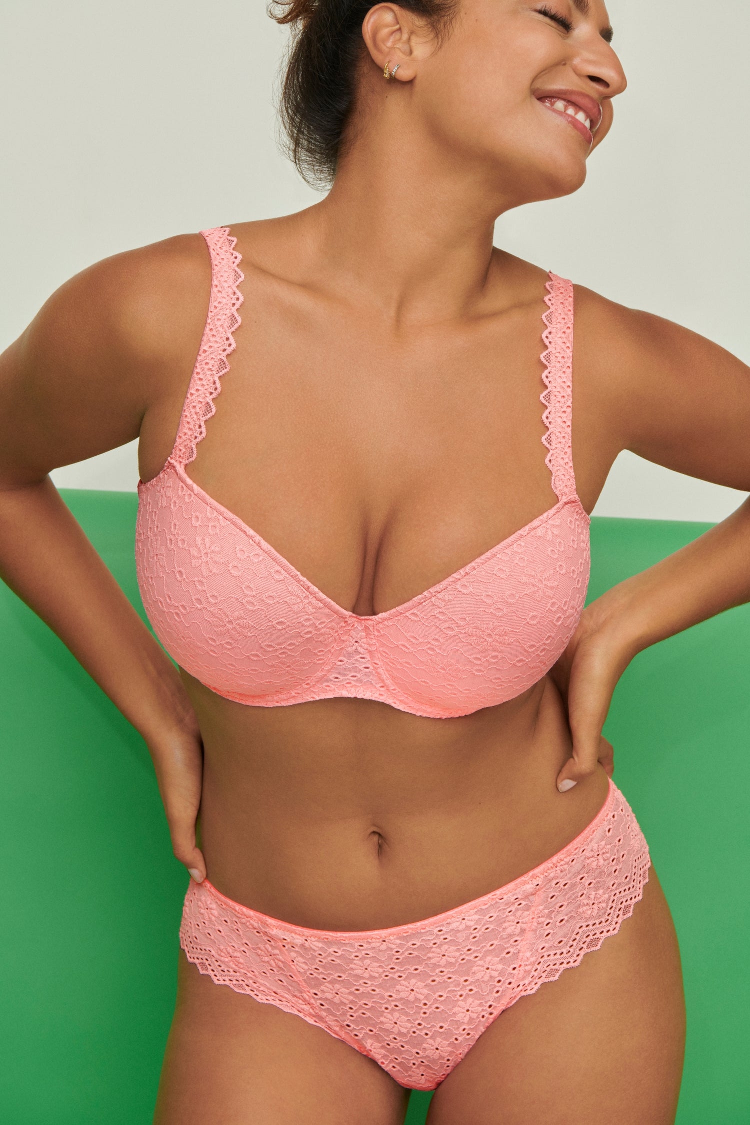 Primadonna Twist Sunset Hotel Thong (0642230) Pink Parfait